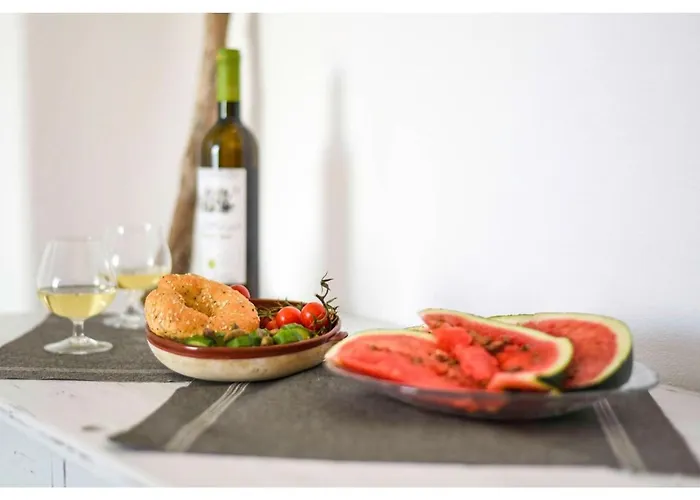 Feriehus Blu Intenso Boathouse Firopotamos